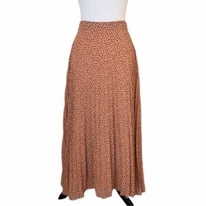 JAPNA Accordion Pleated Cheetah Print Skirt